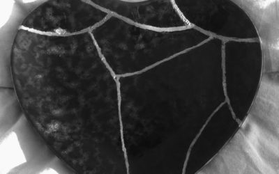 Kintsugi: le cicatrici d’oro dell’ Anima per fare della resilienza un’ Arte!