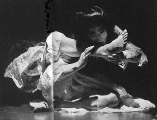 Butoh: La Danza delle Tenebre