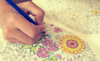 7  Cambiamenti Inaspettati che accadono nel cervello mentre si colora